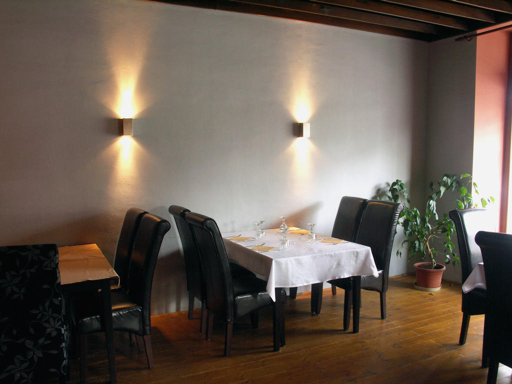 Hotel Saloon Zlin Zewnętrze zdjęcie